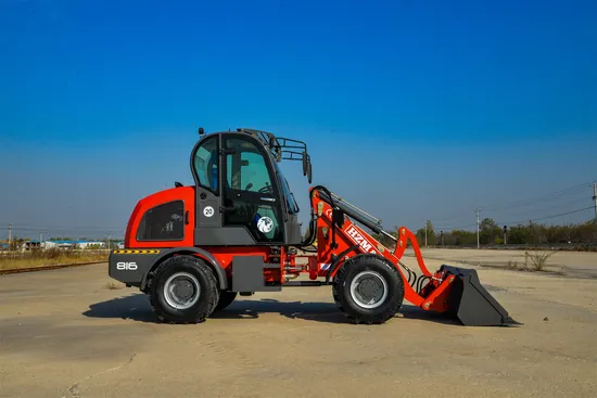Proveedor de China Hzm compacto/articulado/multifuncional con motor CE/Euro 5, cuchara/horquilla/accesorios/cabina/Rops/barra antivuelco 816 Minicargadora para ventas/jardín